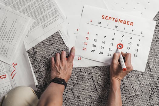 calendar with mortgage application deadlines highlighted